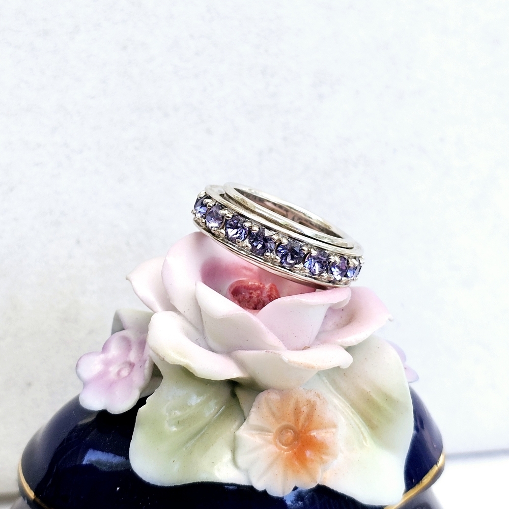 STS Karis Spinner Band Ring with Purple Stones Vintage Size 7.75